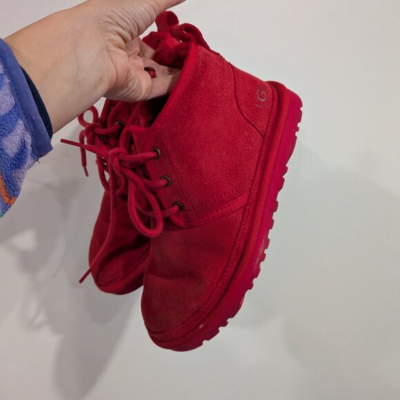Authentic UGG Neumel Desert Boots Red Size 6 - Picture 5 of 7